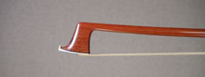 bow head for a violin made by Lee Guthrie Bow Maker